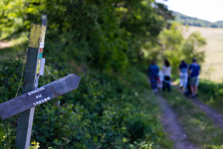 Treasure hunt in the vineyards - Beaujolais